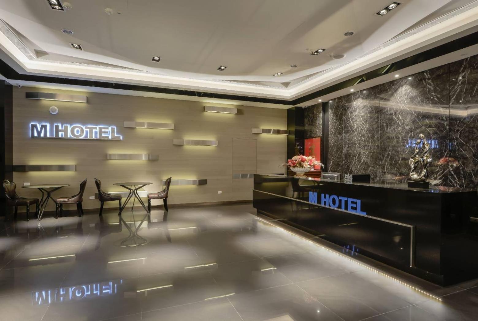 M Hotel Caotun Luaran gambar