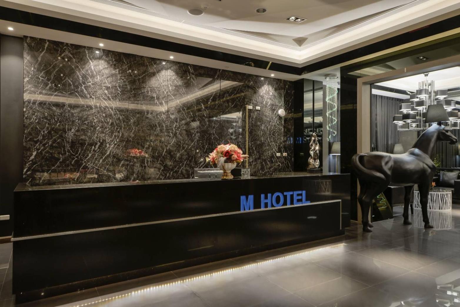 M Hotel Caotun Luaran gambar
