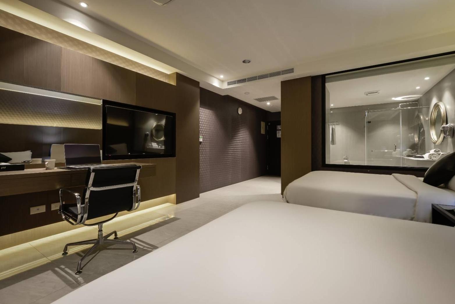 M Hotel Caotun Luaran gambar